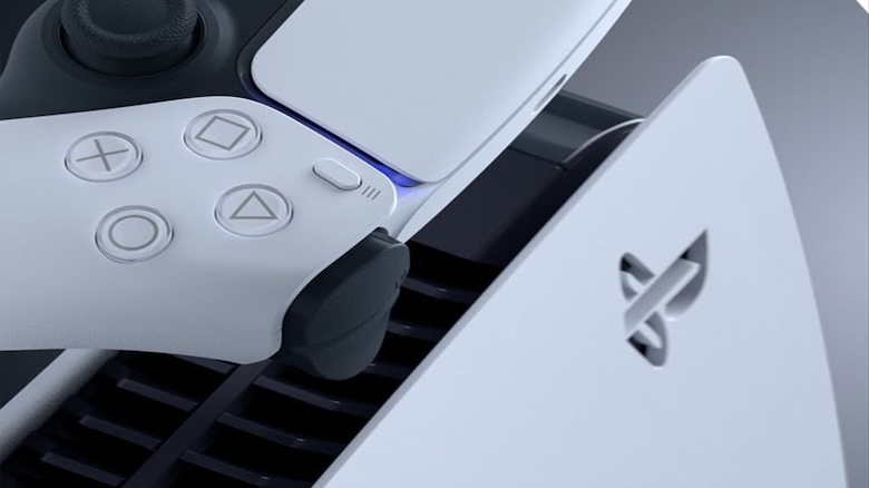 PS5 controller og PlayStation 5 konsol til reparation i København